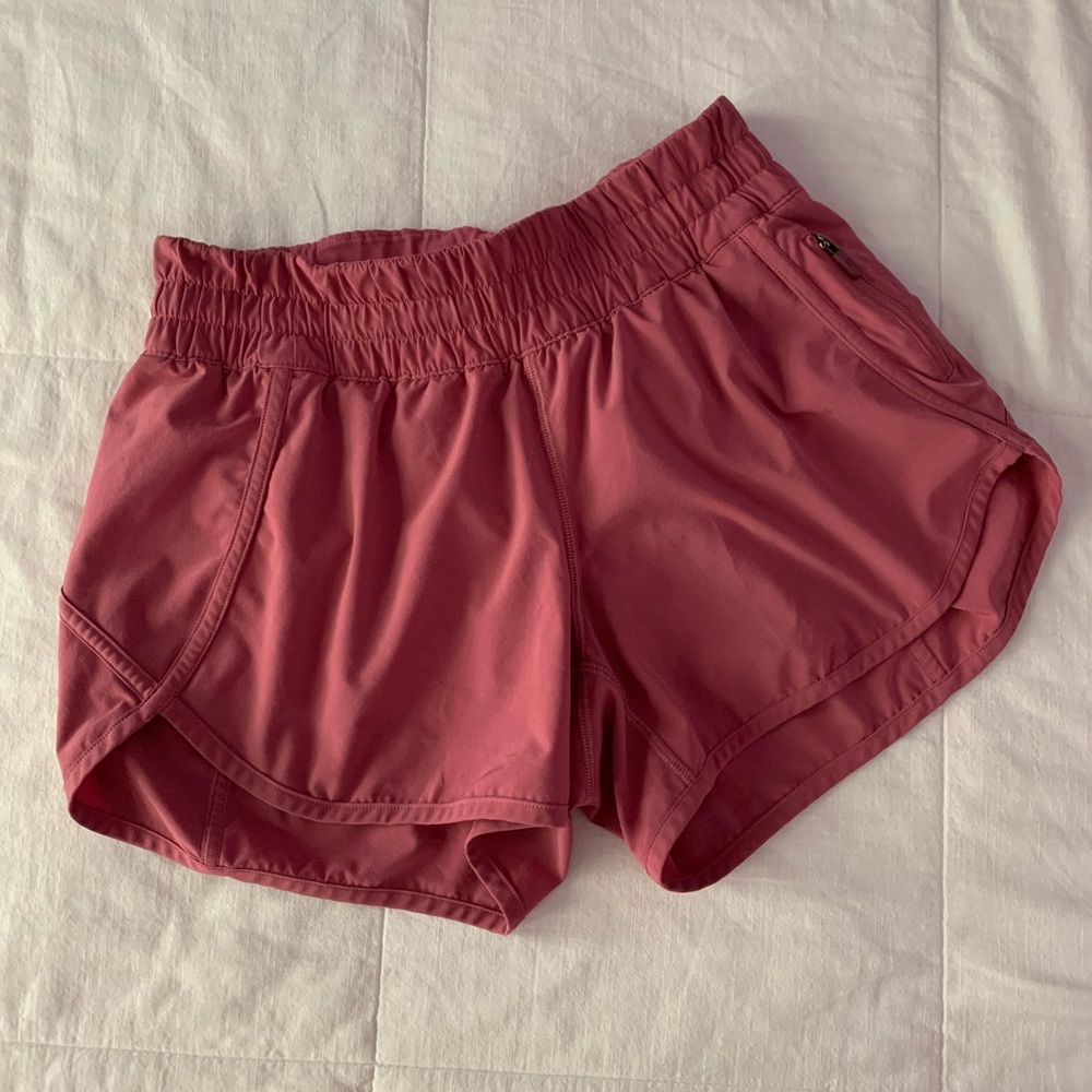Lululemon Tracker V shorts size 6